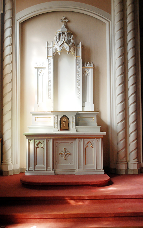 Side Altars 2AVAILABLE C601043 Stempers Church Supplies