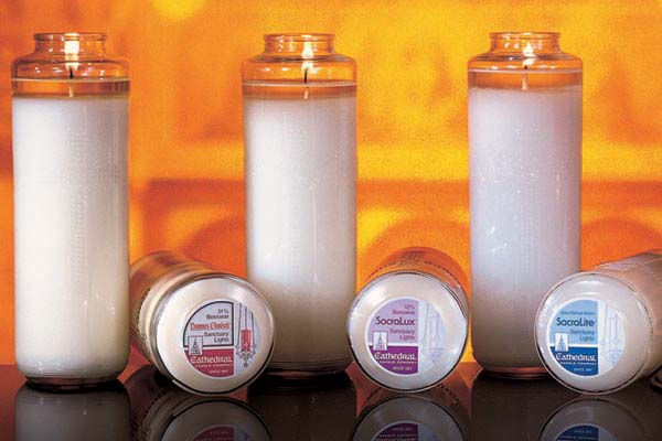 51% Beeswax Candles 8-Day Light - Glass - Bottle