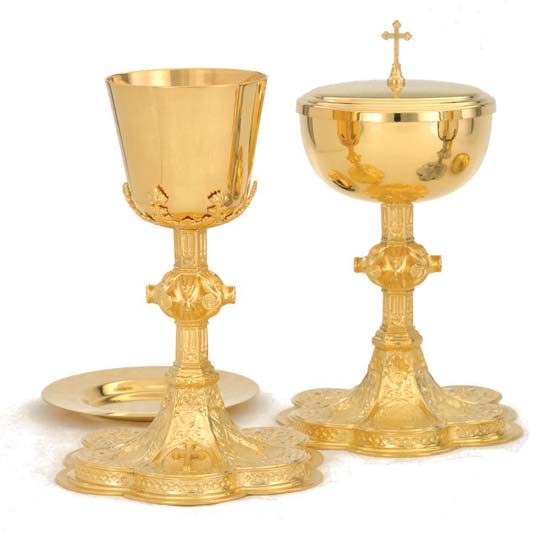 Chalice w/ well paten
