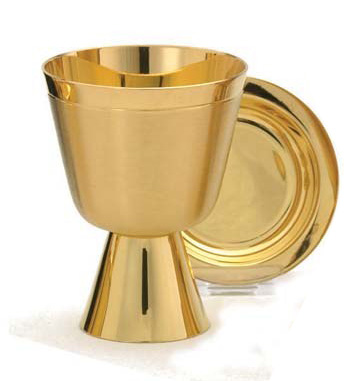Chalice w/ tiny well