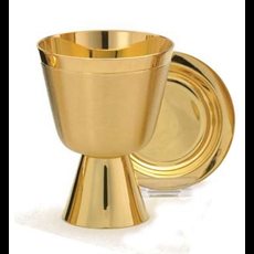 Chalice w/ tiny well Chalice w/ tiny well