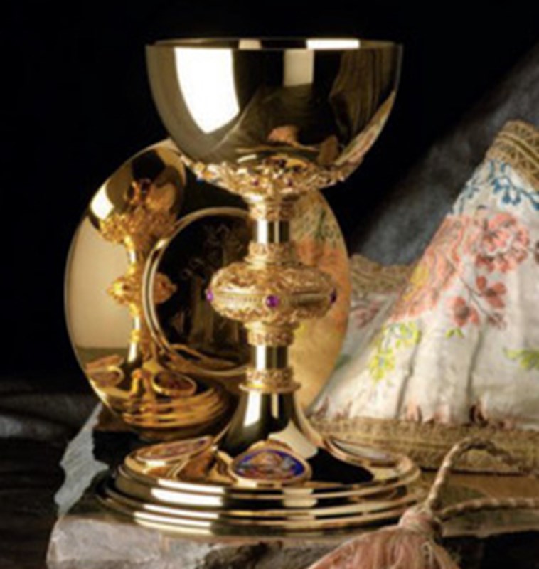 Vine Embossed Chalice and Paten Set