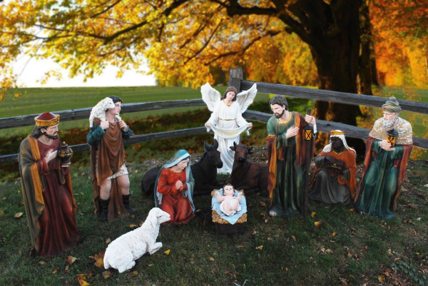 outdoor nativity set